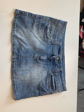 BONGO Vintage Light Blue Denim Bronze Metal Detail
